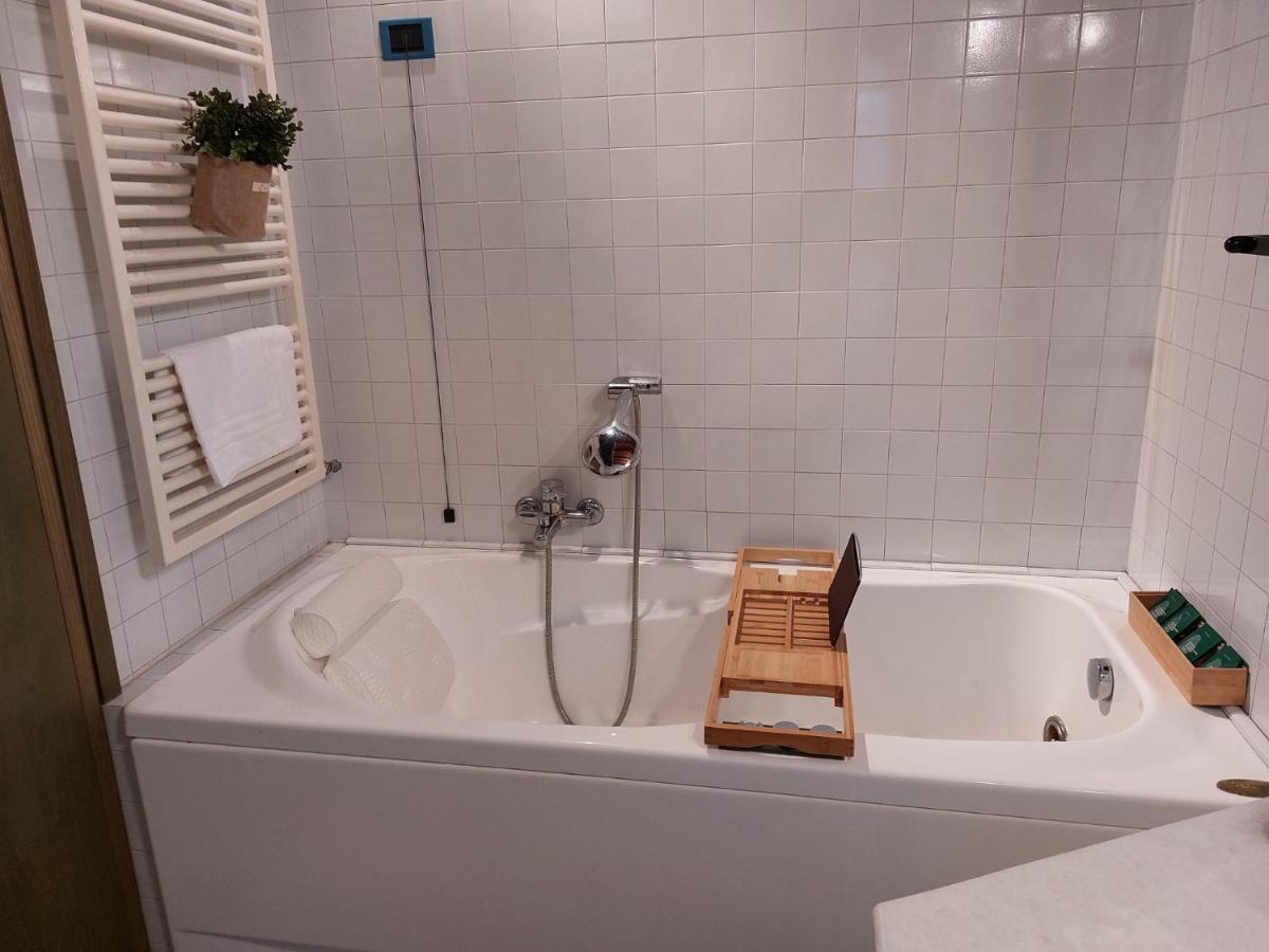 La Casa Di Agata Deluxe Hotel Fucecchio Eksteriør billede